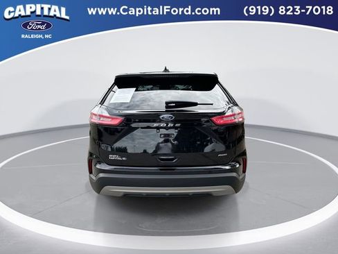 Certified 2022 Ford Edge SEL w/ Convenience Package image 7