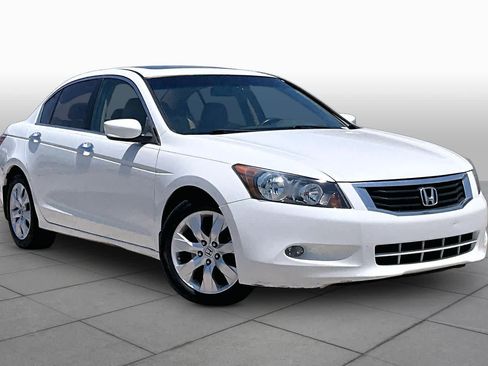 Used 2010 Honda Accord EX-L image 2