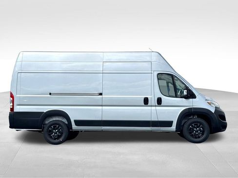New 2026 RAM ProMaster 3500 w/ Quick Order Package 22H SLT+ FWD image 8