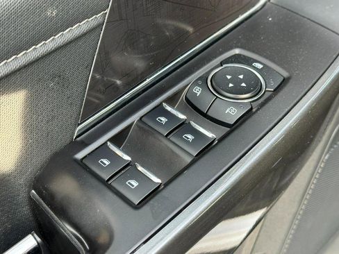 Used 2023 Ford F150 XLT w/ Equipment Group 302A High image 16