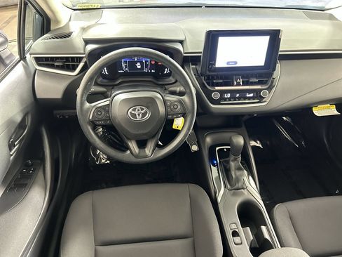 Used 2026 Toyota Corolla LE w/ Carpet Mat Package (TMS) FWD image 22