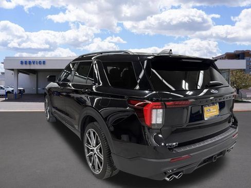 Certified 2025 Ford Explorer ST w/ Sun And Sound Package AWD/4WD image 5