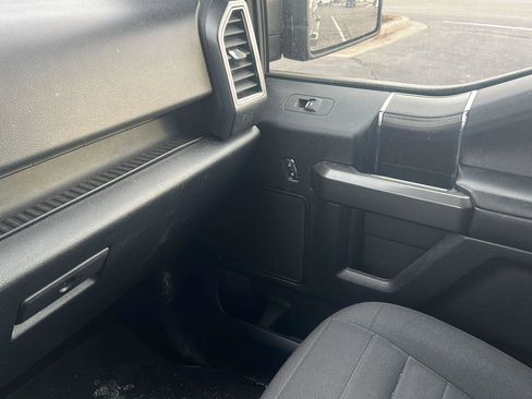 Used 2018 Ford F150 XLT w/ Equipment Group 302A Luxury image 22