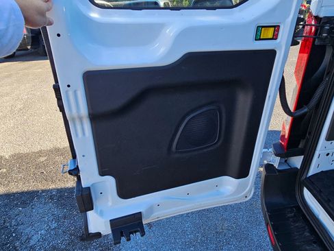 Used 2024 Ford Transit 250 Low Roof w/ Exterior Upgrade Package image 19