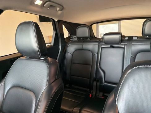 Used 2024 Ford Escape Platinum AWD/4WD image 14