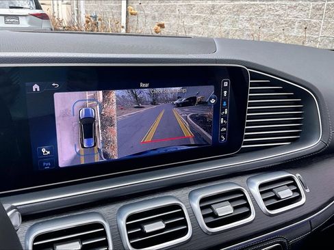 Certified 2024 Mercedes-Benz GLS 450 4MATIC image 23