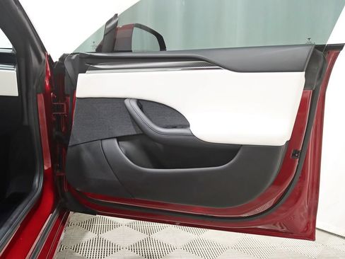 Used 2023 Tesla Model S Plaid AWD/4WD image 37