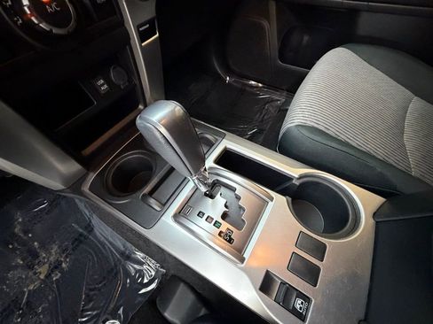 Used 2018 Toyota 4Runner SR5 image 18