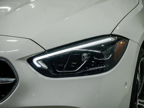 Used 2025 Mercedes-Benz C 300 Sedan image 7