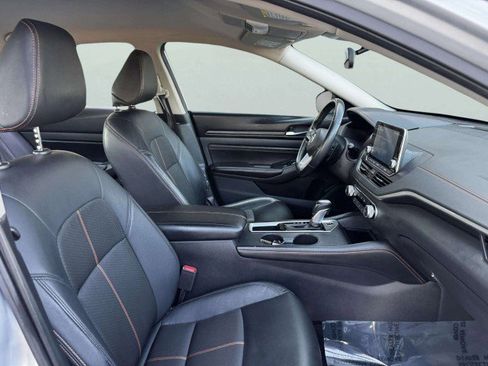 Used 2021 Nissan Altima 2.5 SR image 45