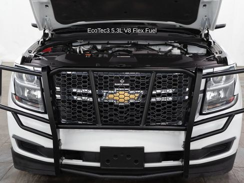 Used 2016 Chevrolet Tahoe 4WD image 3