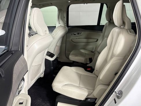 Used 2023 Volvo XC90 T8 Ultimate w/ Lounge Package AWD/4WD image 35