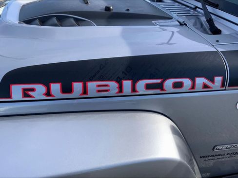 Used 2018 Jeep Wrangler Unlimited Rubicon image 9