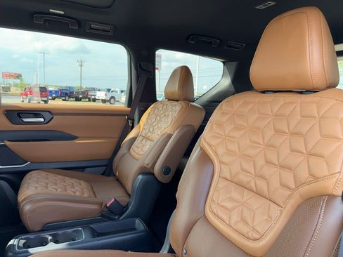 New 2026 Nissan Armada Platinum Reserve AWD/4WD image 22