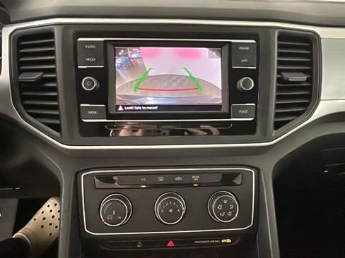 Used 2021 Volkswagen Atlas S FWD image 24