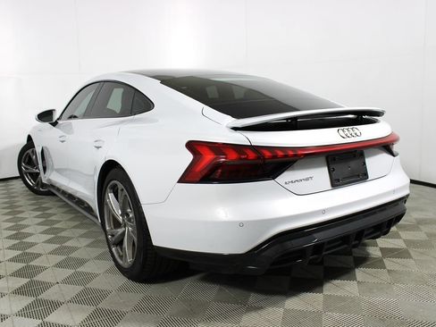 Used 2023 Audi e-tron GT Premium Plus image 42