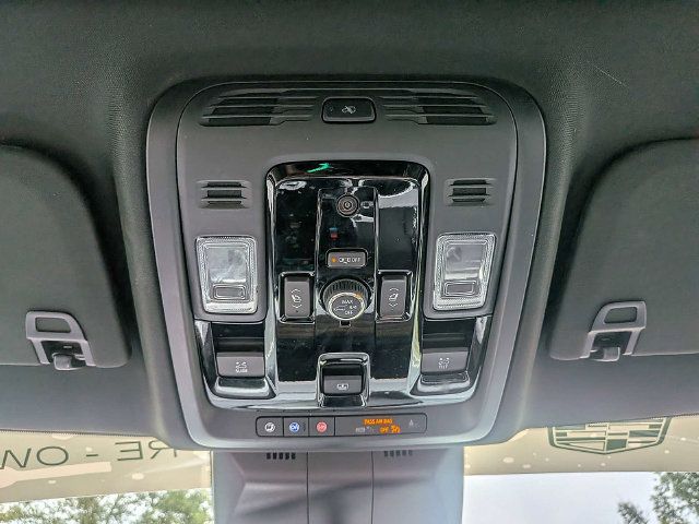 Certified 2025 Cadillac Escalade Premium Luxury AWD/4WD image 26