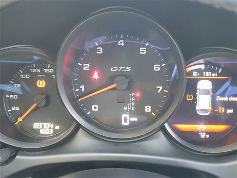 Used 2018 Porsche Macan GTS image 26
