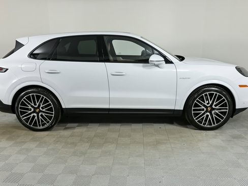 New 2026 Porsche Cayenne E-Hybrid image 29
