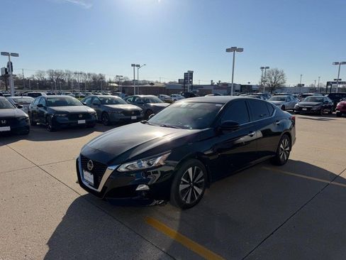 Used 2021 Nissan Altima 2.5 SL image 6