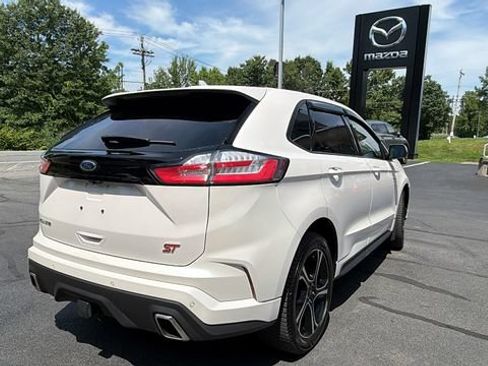 Used 2019 Ford Edge ST w/ Convenience Package AWD/4WD image 5