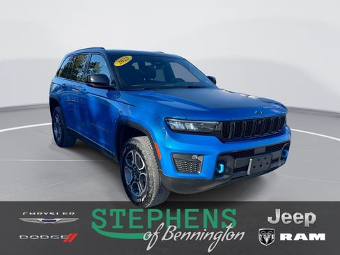 Used 2022 Jeep Grand Cherokee Trailhawk w/ Luxury Tech Group III image 1