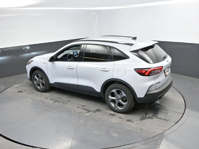 Used 2025 Ford Escape ST-Line Select AWD/4WD image 41