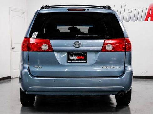 Used 2008 Toyota Sienna LE image 11
