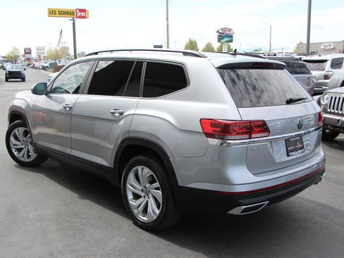 Used 2021 Volkswagen Atlas SE image 5
