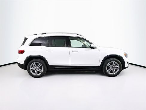 Used 2022 Mercedes-Benz GLB 250 GLB 250 image 8