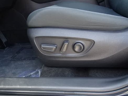Used 2024 Toyota RAV4 XLE FWD image 18