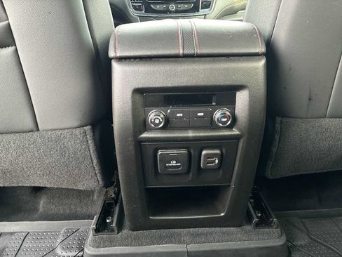 Certified 2023 Chevrolet Traverse RS w/ LPO, Floor Liner Package image 22