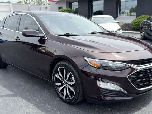 Used 2021 Chevrolet Malibu RS w/ LPO, Convenience Package 1 FWD image 3