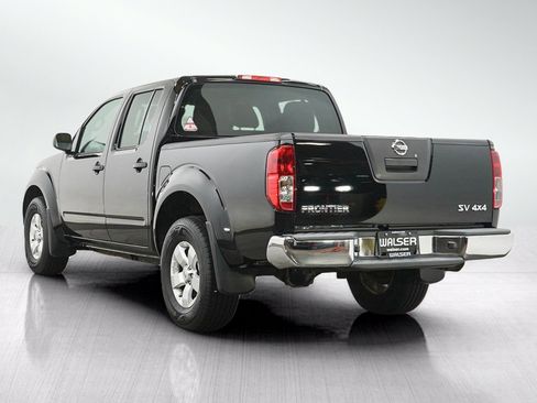 Used 2012 Nissan Frontier SV AWD/4WD image 3