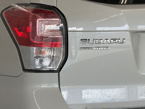 Used 2017 Subaru Forester 2.5i Premium w/ Protection Package #1 AWD/4WD image 24