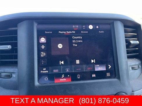Used 2024 RAM 2500 Tradesman w/ Chrome Appearance Group AWD/4WD image 18