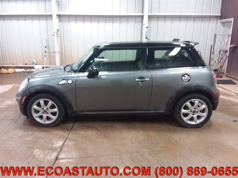 Used 2010 MINI Cooper S image 6