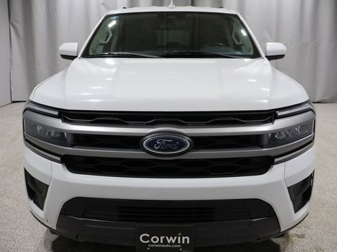 Used 2024 Ford Expedition XLT image 6