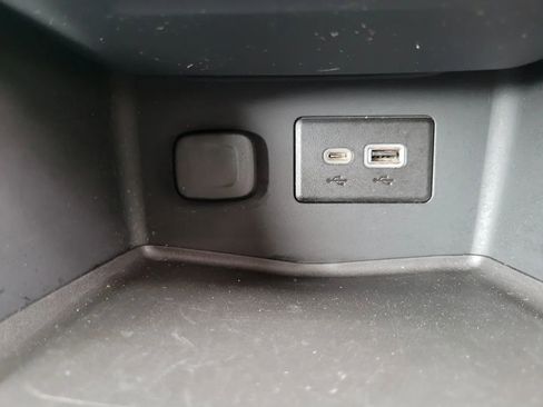 Used 2020 GMC Acadia SLE image 27