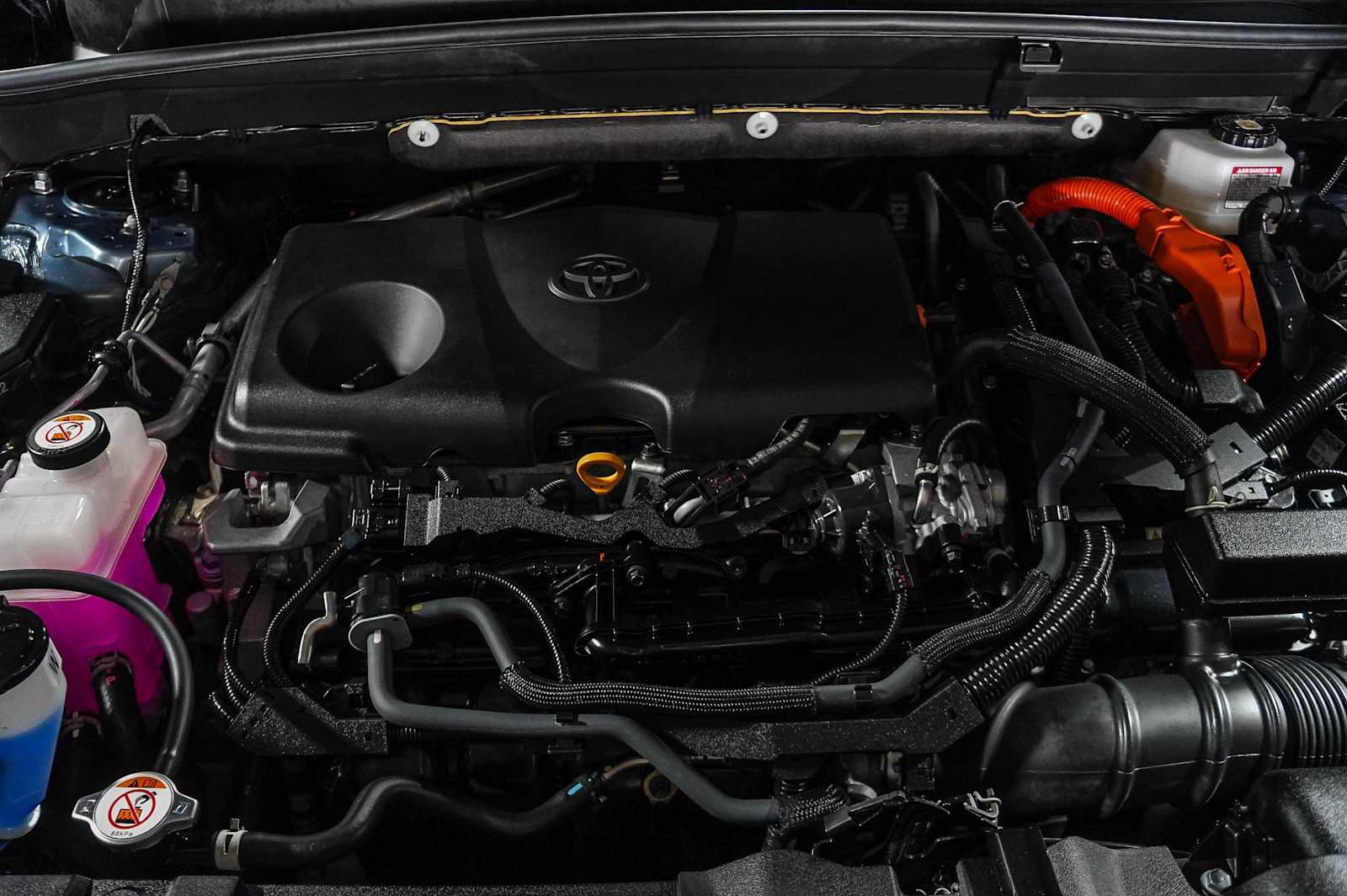 Certified 2023 Toyota Venza XLE AWD/4WD image 30