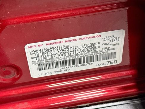 Used 2016 Mitsubishi Outlander SE AWD/4WD image 33