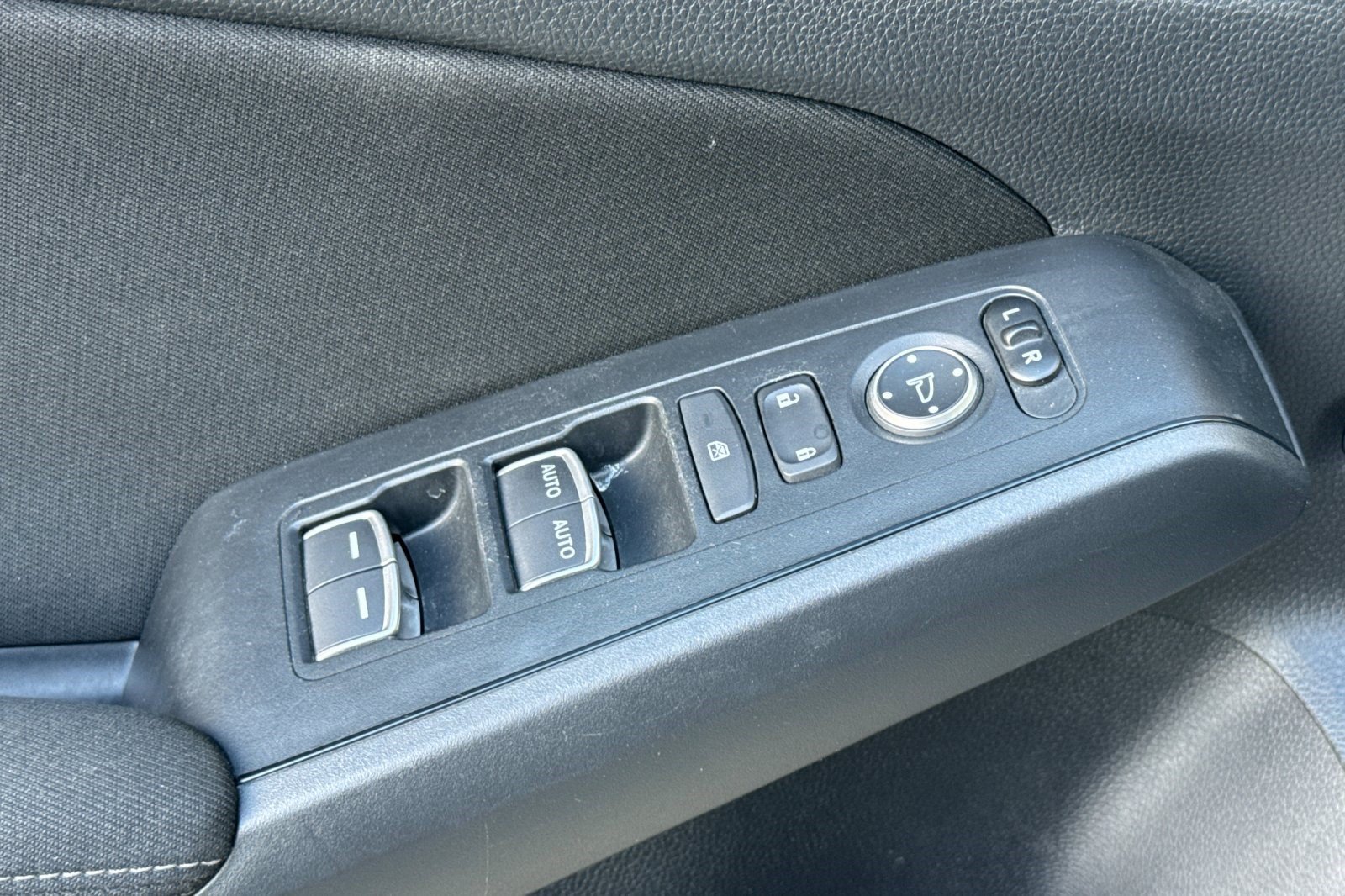 Used 2025 Honda Civic Sport image 14