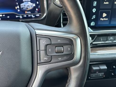 Used 2025 Chevrolet Silverado 1500 LT AWD/4WD image 25