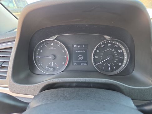 Used 2017 Hyundai Elantra Value Edition w/ Cargo Package image 22