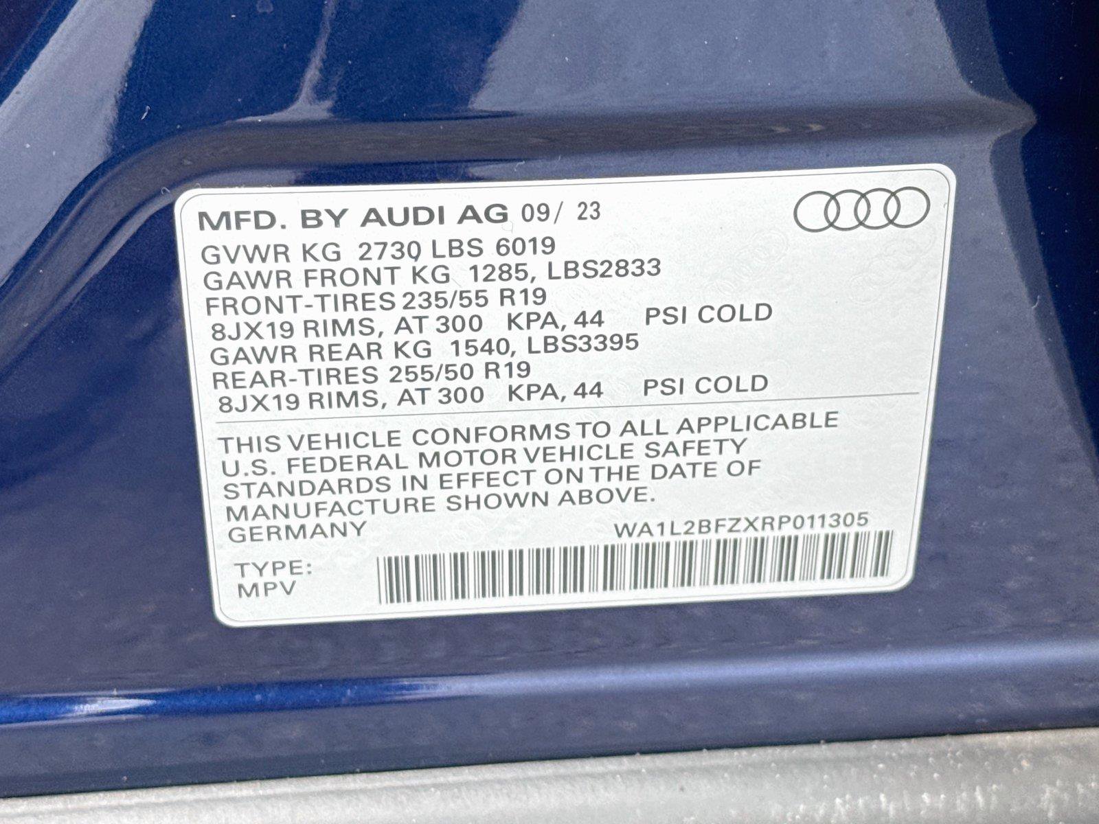 Used 2024 Audi Q4 e-tron Premium Plus w/ Premium Plus AWD/4WD image 34
