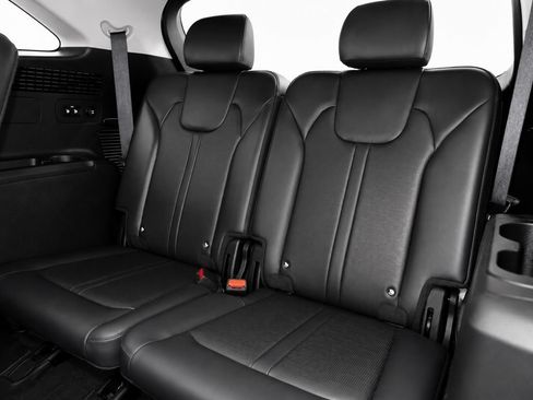 Used 2024 Kia Sorento SX FWD image 22