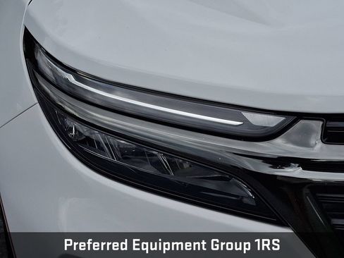 Used 2023 Chevrolet Equinox RS FWD image 11