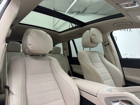 New 2026 Mercedes-Benz GLS 450 4MATIC image 31