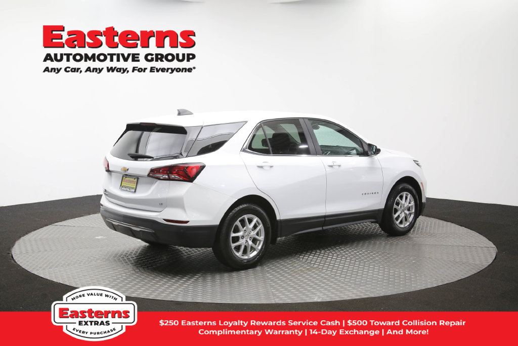 Used 2024 Chevrolet Equinox LT FWD image 41