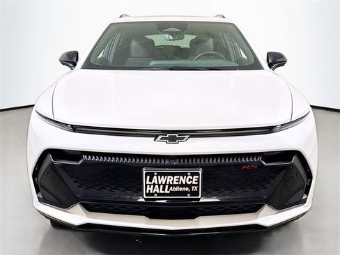 New 2025 Chevrolet Equinox EV RS image 2